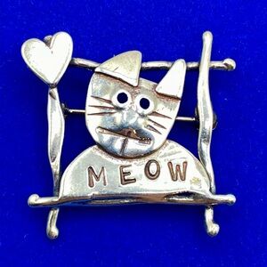 Vintage Sterling Silver Cat Brooch